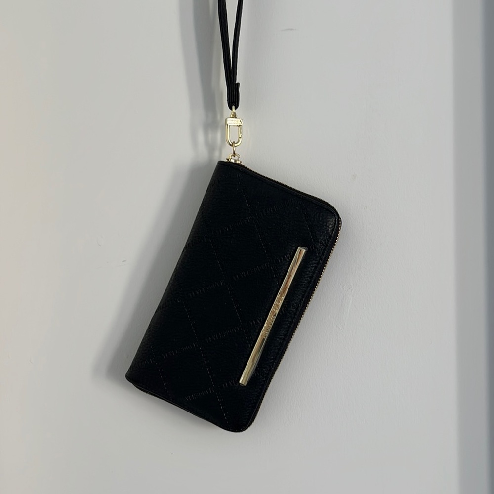 Brand new Steve Madden clutch NWOT